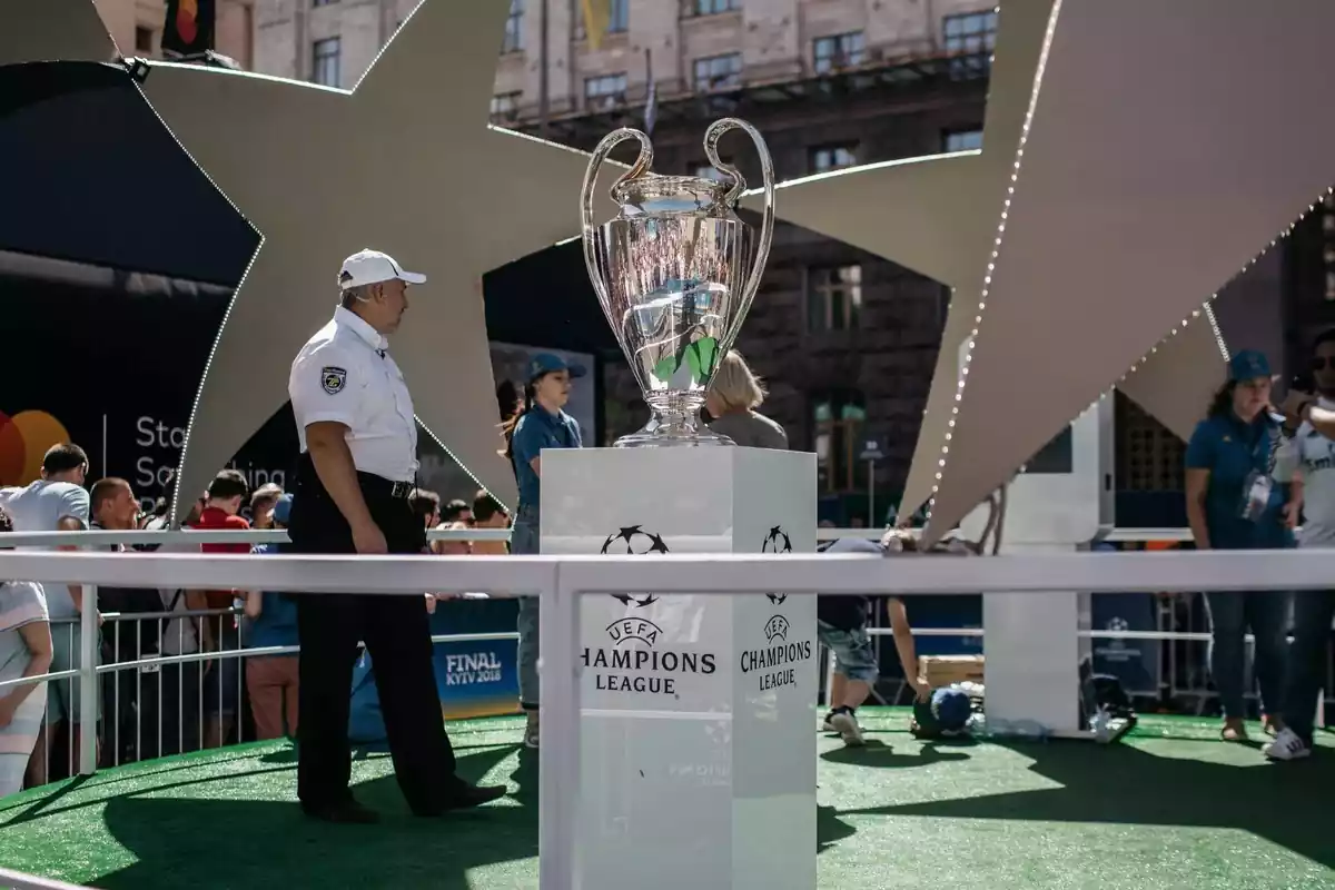 Trofeo de Champions League Trofeo de Champions League
