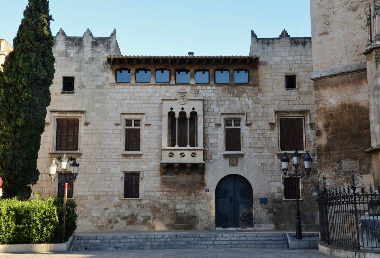 El Palau Baltà de Vilafranca del Penedès acollirà els vins negre de la DO Penedès