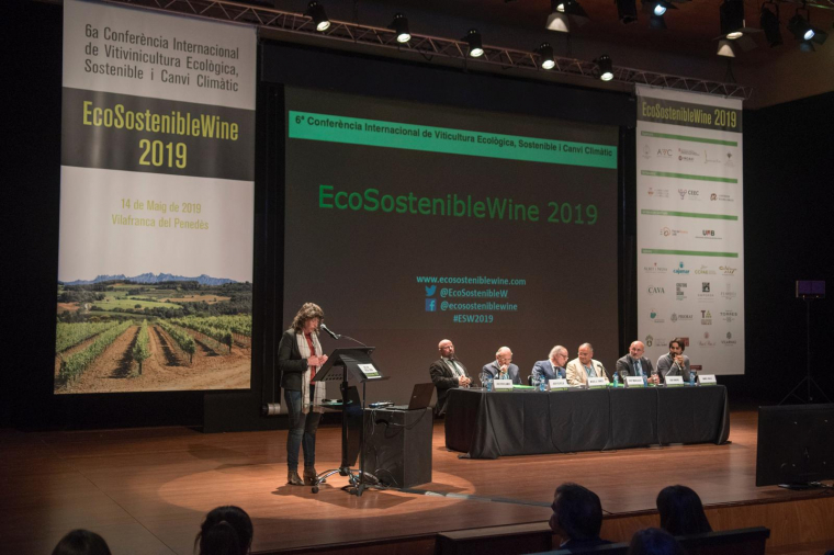 La consellera Teresa Jordà va ser l'encarregada de tancar la Conferència Internacional EcoSostenibleWine