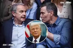 Dos hombres conversan sentados mientras en el centro de la imagen aparece un recuadro circular con el rostro de otro hombre rubio con traje y corbata