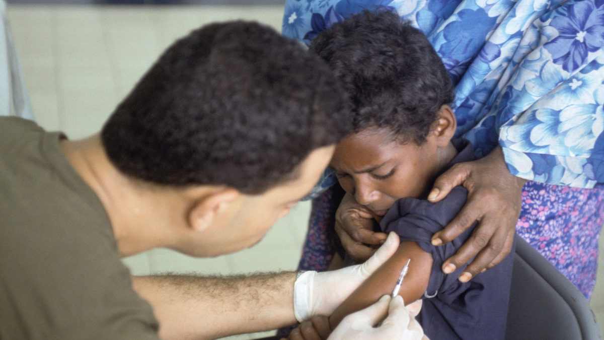 Poliomielitis (polio): qué es, síntomas, vacuna y tratamiento