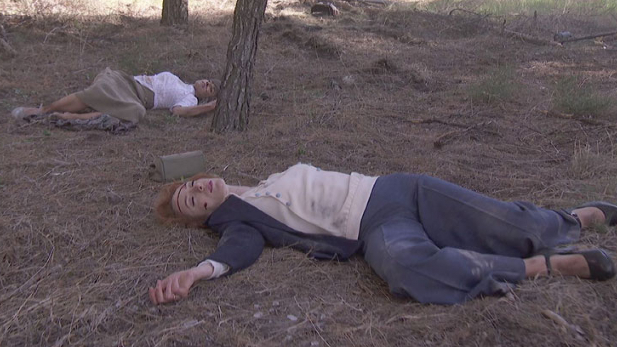 Muere Adela, la profesora de 'El secreto de Puente Viejo' Muere Adela, la profesora de 'El secreto de Puente Viejo'