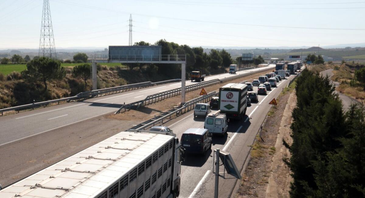 Plantegen La Construcció D’un Tercer Carril A L’A-2 Al Seu Pas Pel Pla ...